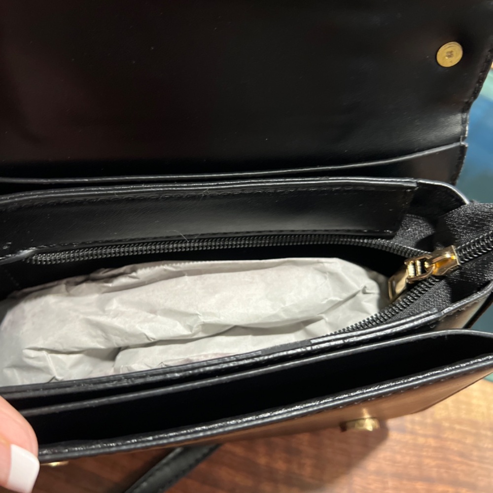 Black Leather Jacket New Purse! - Picture 7 of 9